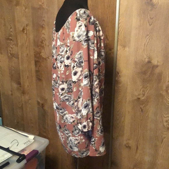 Pretty Charlotte Russe Top/Dress Size Large - Picture 5 of 10